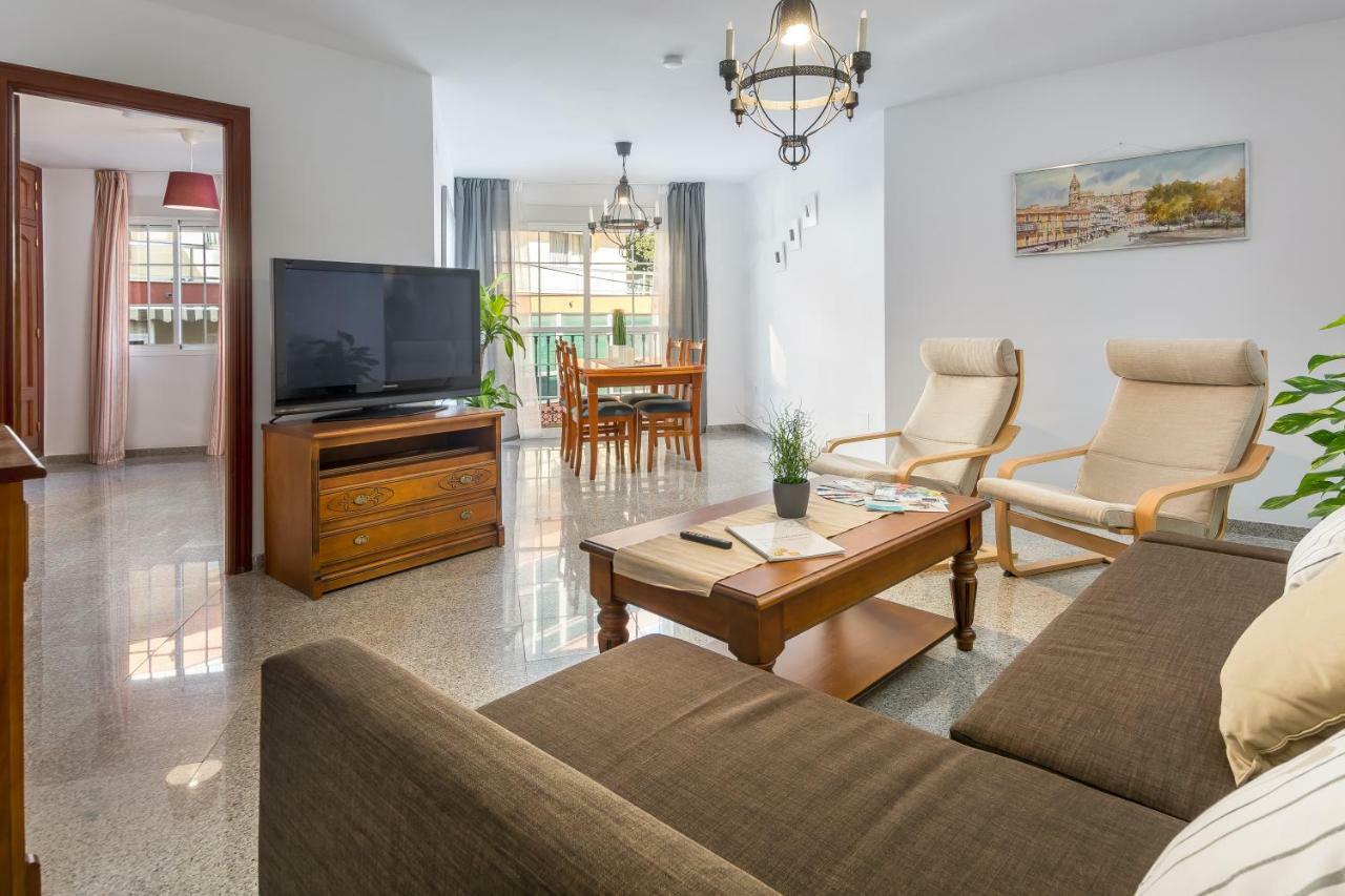 Sf Carihuela Luxury Suite Torremolinos Esterno foto