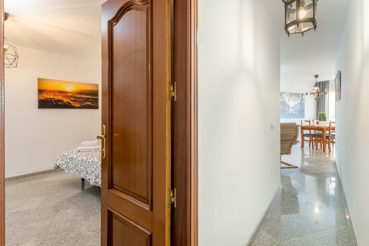 Sf Carihuela Luxury Suite Torremolinos Esterno foto
