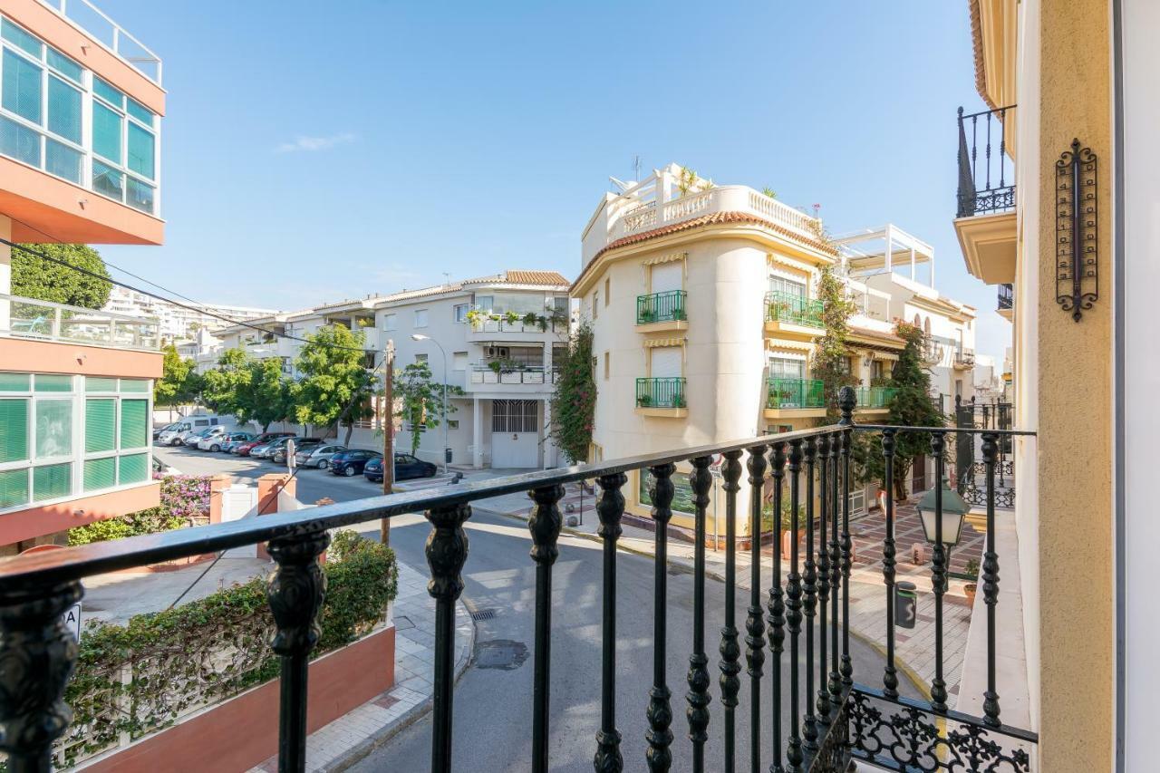 Sf Carihuela Luxury Suite Torremolinos Esterno foto